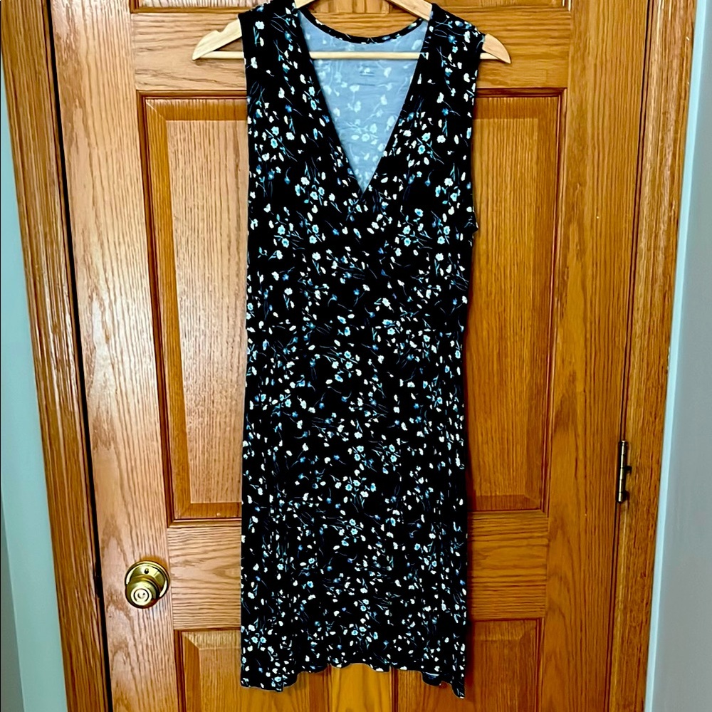 41 Hawthorn Navy and White Summer Dress